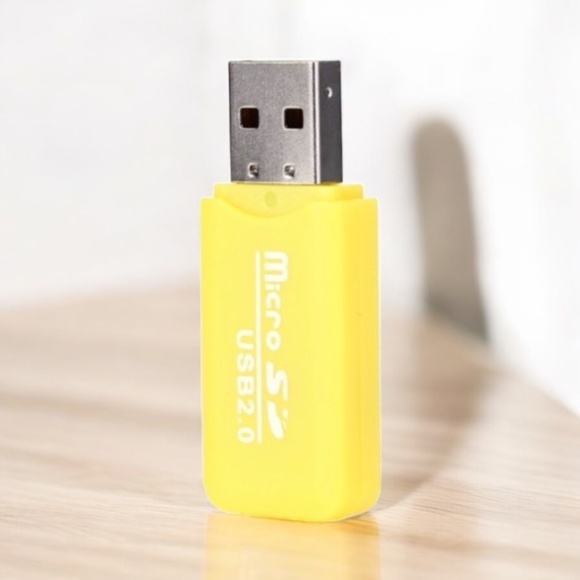 NEW USB 2.0 Micro SD Yellow Card Reader – Portable Mini Memory Card Adapter - Picture 1 of 6